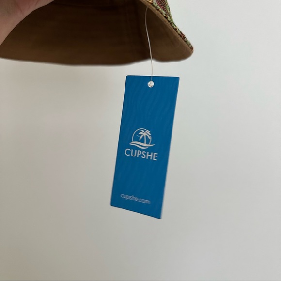 NWT Floral Bucket Hat - reversible Multicolor OS - Picture 3 of 6